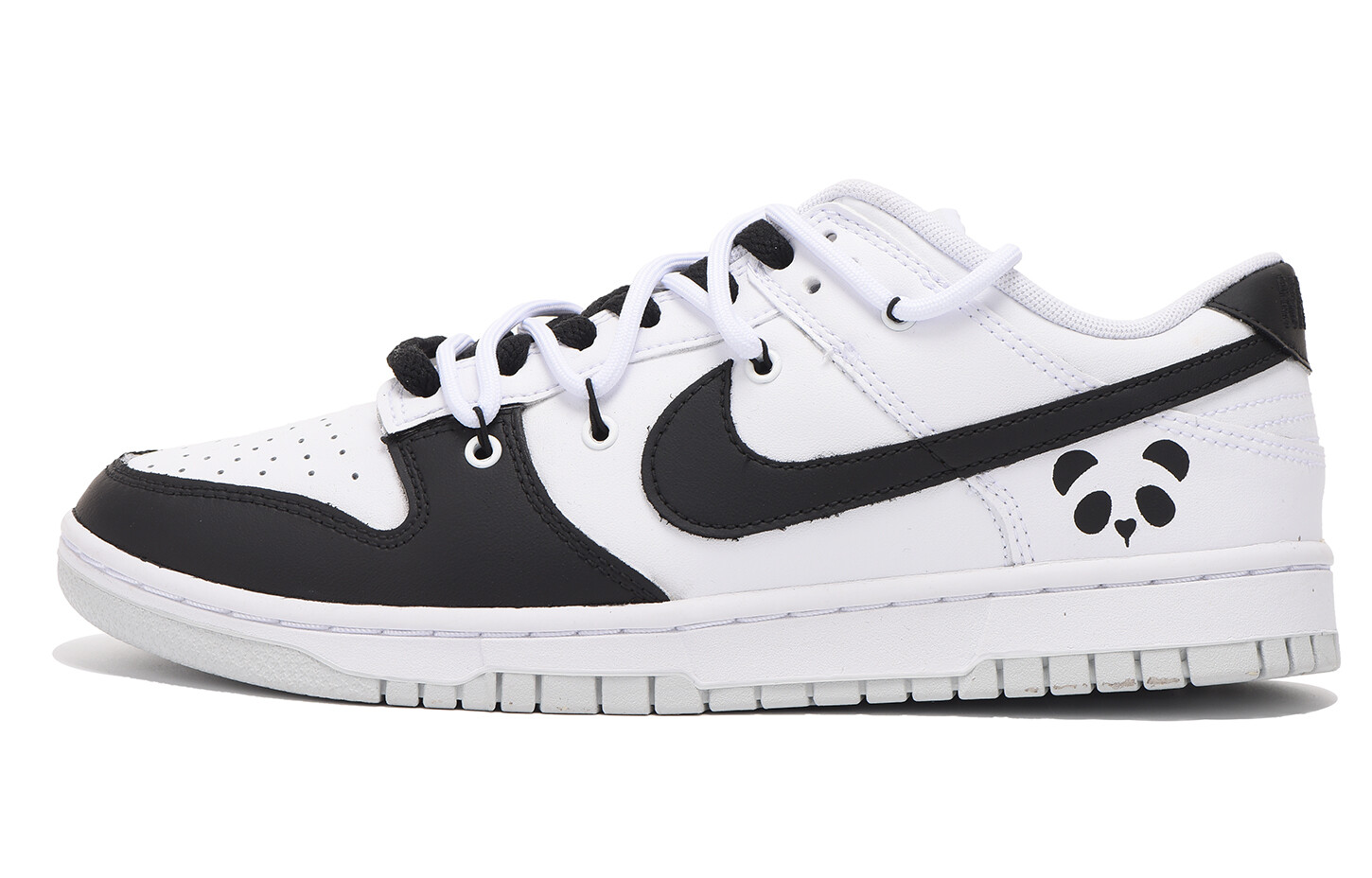 

Кроссовки Nike Dunk Skateboard Shoes Women's Low-Top White