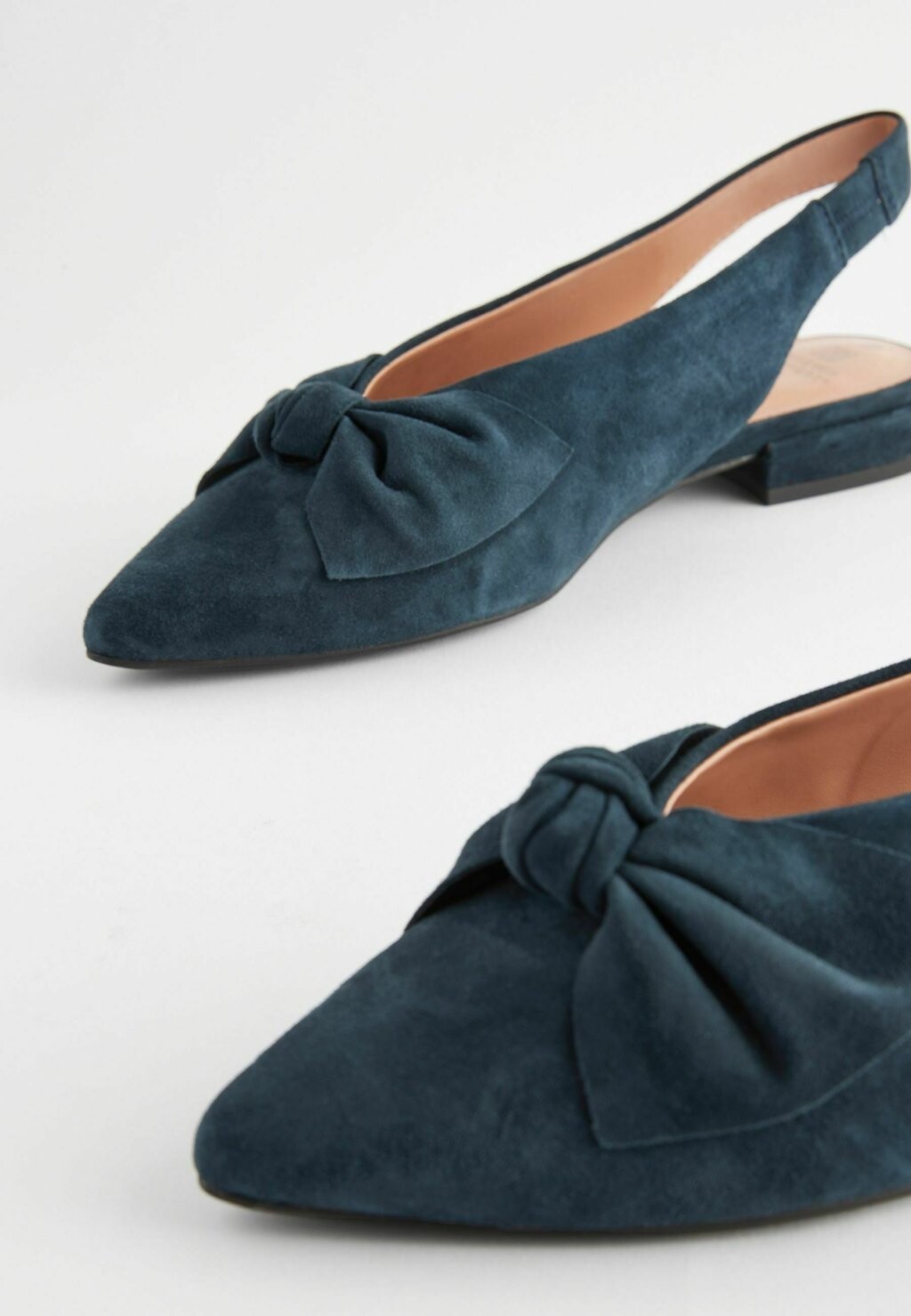 

Балетки FOREVER COMFORT POINT TOE BOW Next, синий