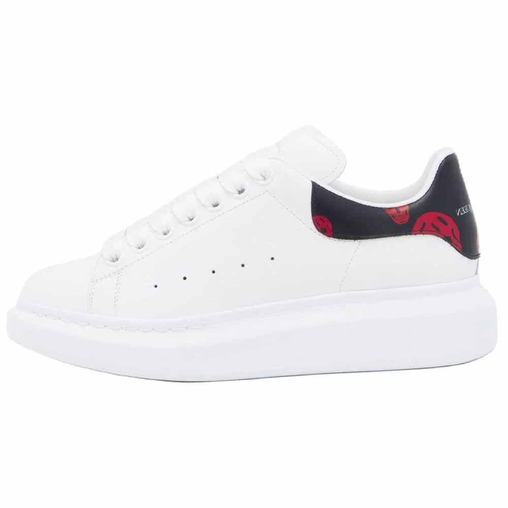 Кроссовки кожаные Alexander McQueen Oversized белые