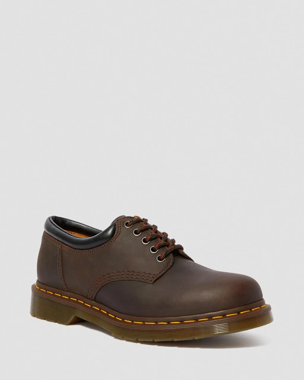 

Dr. Martens 8053 Crazy Horse Кожаные повседневные туфли, цвет Dark Brown — Crazy Horse