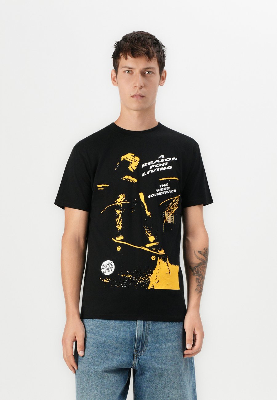 

Футболка Santa Cruz REASON FOR LIVING SOUNDTRACK UNISEX, Black, Черный, Футболка Santa Cruz REASON FOR LIVING SOUNDTRACK UNISEX, Black