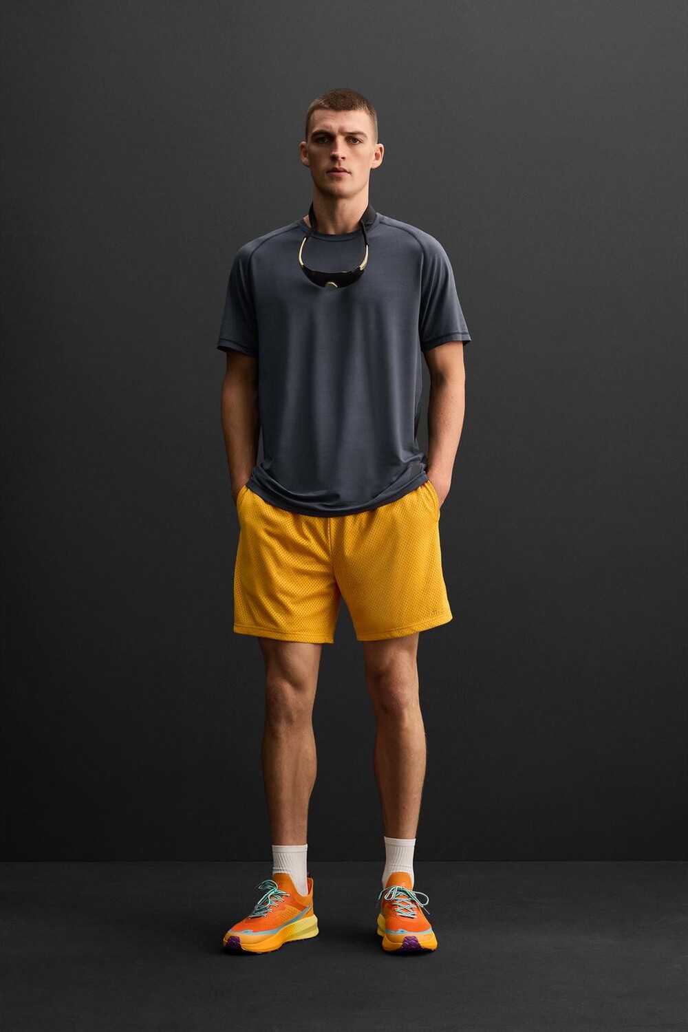 

Футболка для базовых тренировок ZARA, темно-синий
