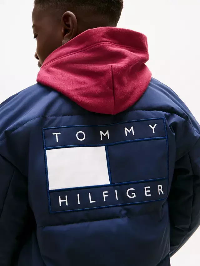 Детская удобная стеганая куртка-бомбер, темно-синий цвет Tommy Hilfiger — фото 4