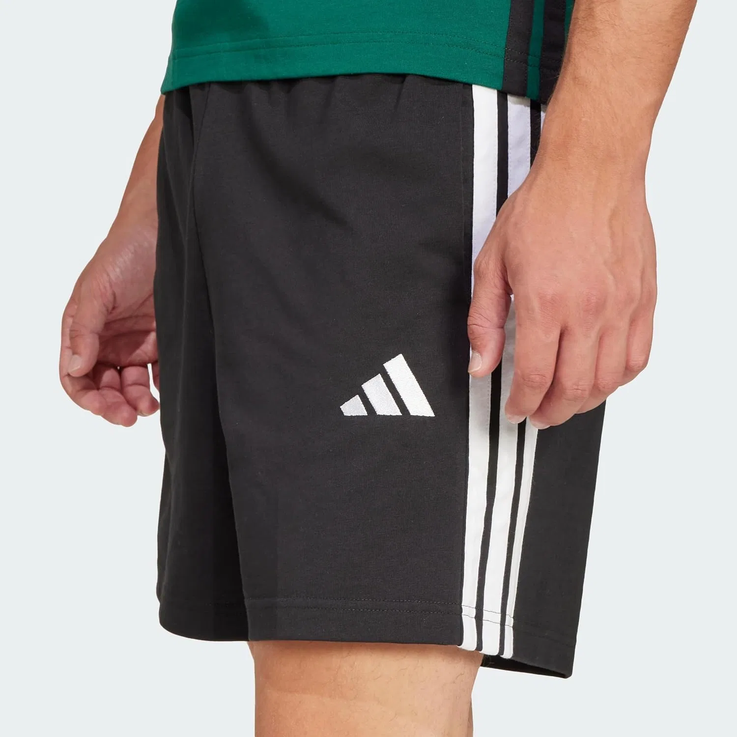 Мужские шорты adidas Essential Three Stripes Single Jersey Short 7IN — фото 2