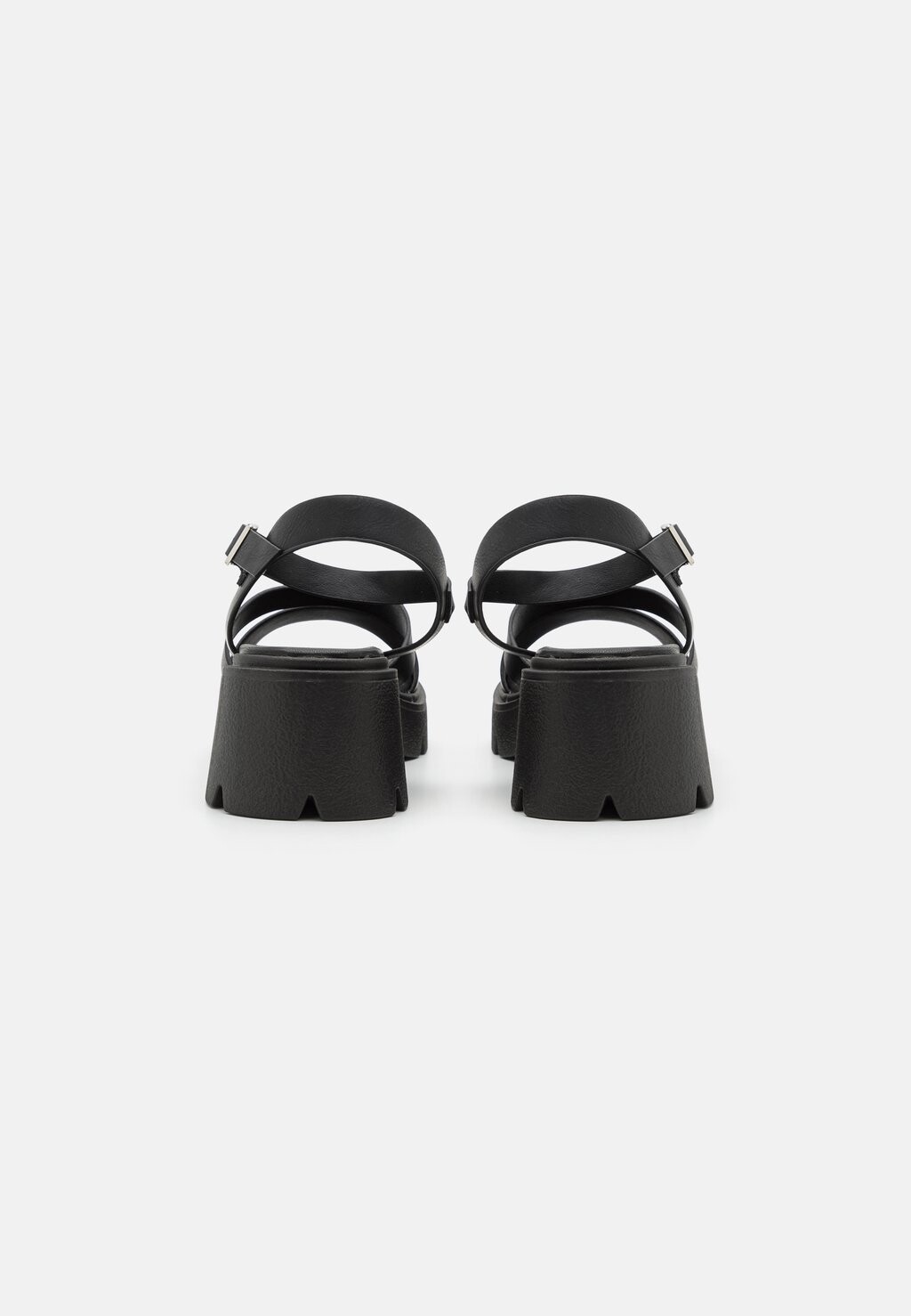 

Босоножки на платформе Even&Odd, черный