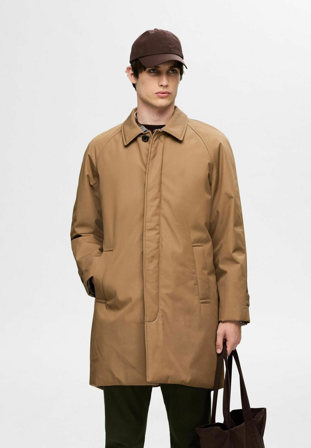 

Короткое пальто WATTIERTE KLASSISCHER Selected Homme, коричневый