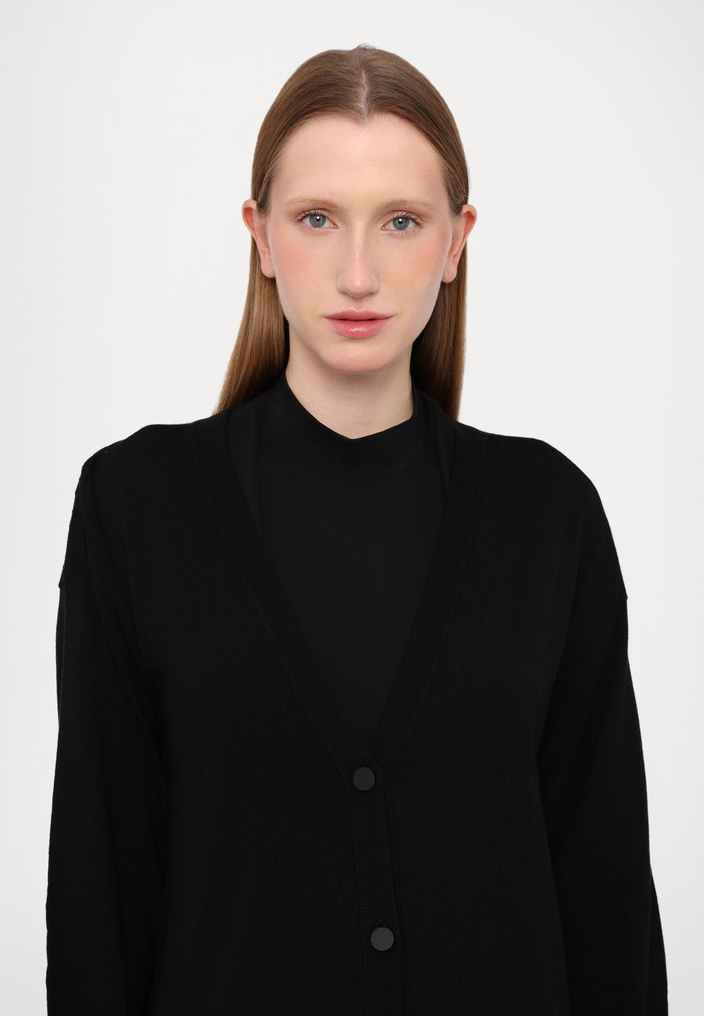 

Кардиган Armani Exchange, черный