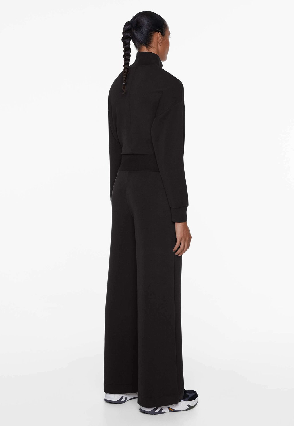 

Толстовка HIGH-NECK OYSHO, черный