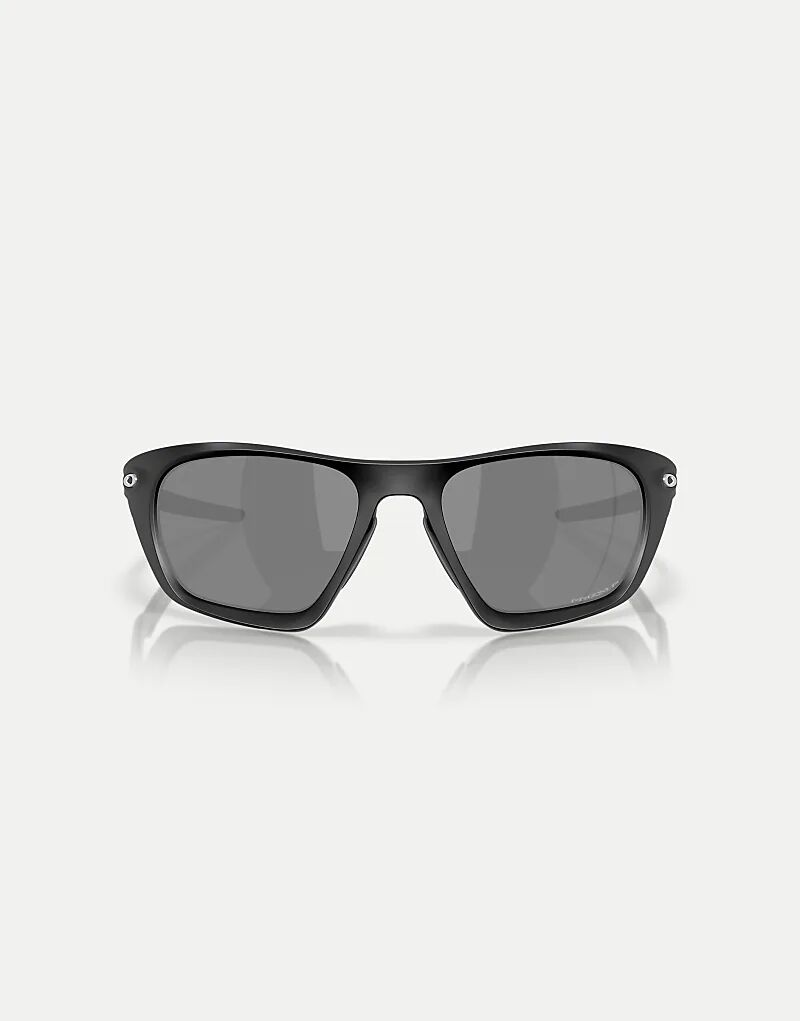 

Солнцезащитные очки Oakley Lateralis с прямоугольными поляризационными линзами и черными зеркальными линзами матового черного цвета
