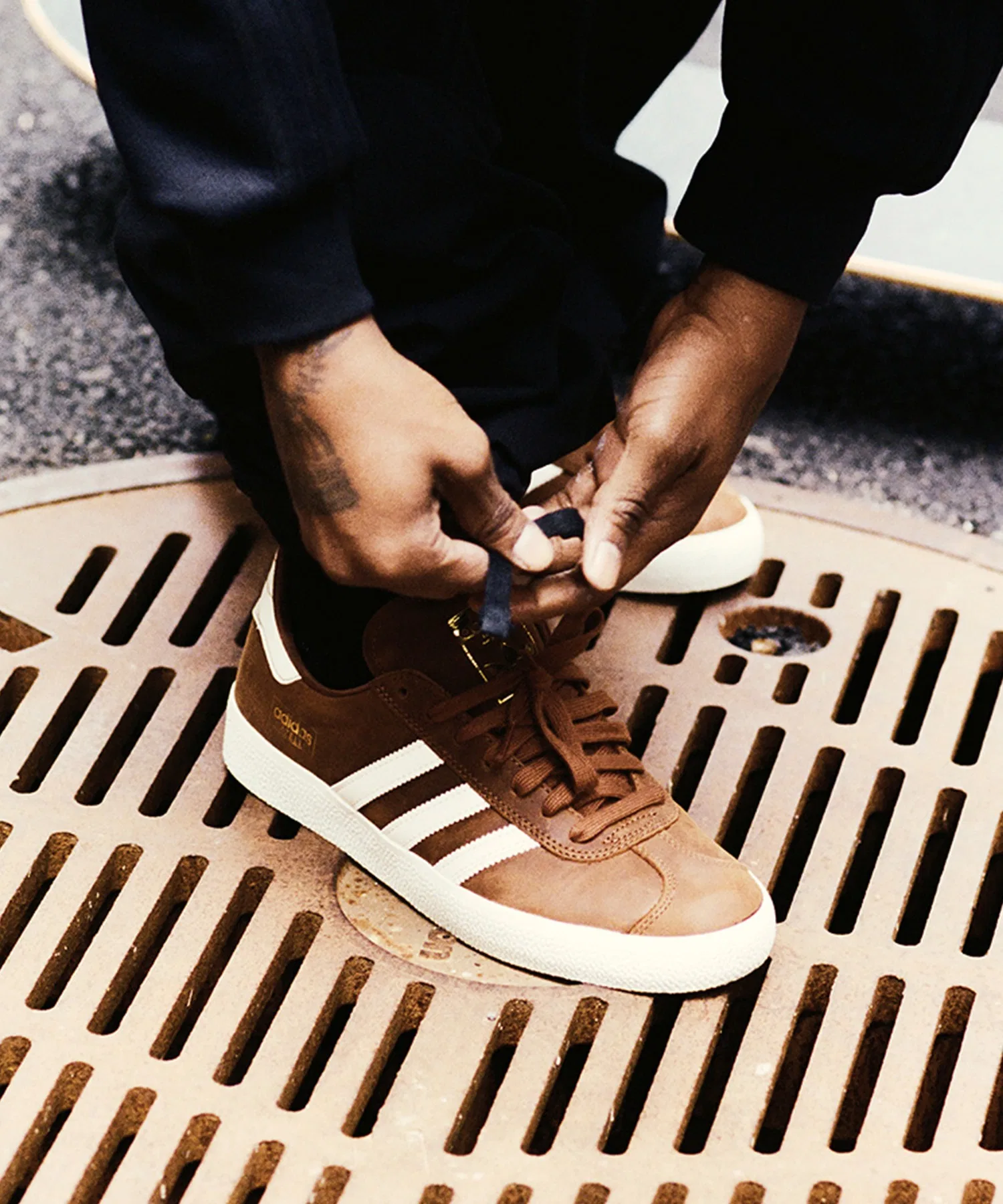 Кроссовки adidas GAZELLE ADV