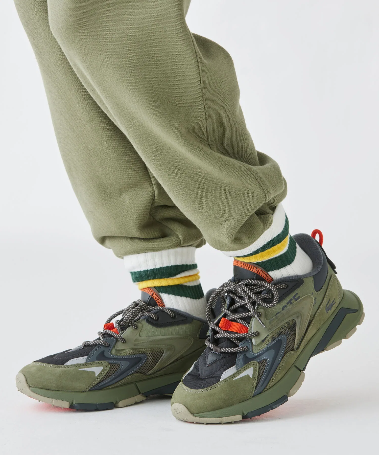 Мужские кроссовки LACOSTE L003 NEO TECH 224 1 SMA толстой подошвой бежевые — фото 2