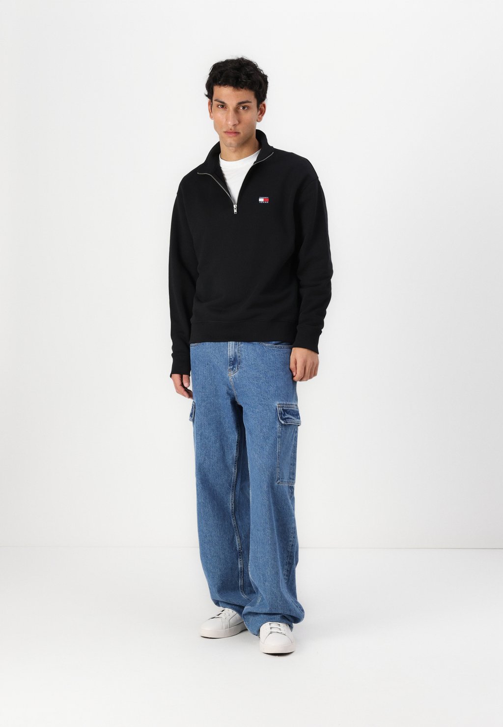 

Толстовка Tommy Jeans, черный
