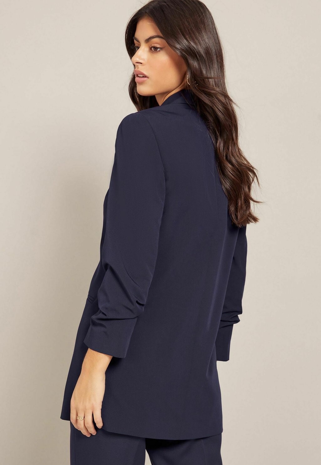 

Короткое пальто EDGE TO EDGE TAILORED PETITE Friends Like These, синий