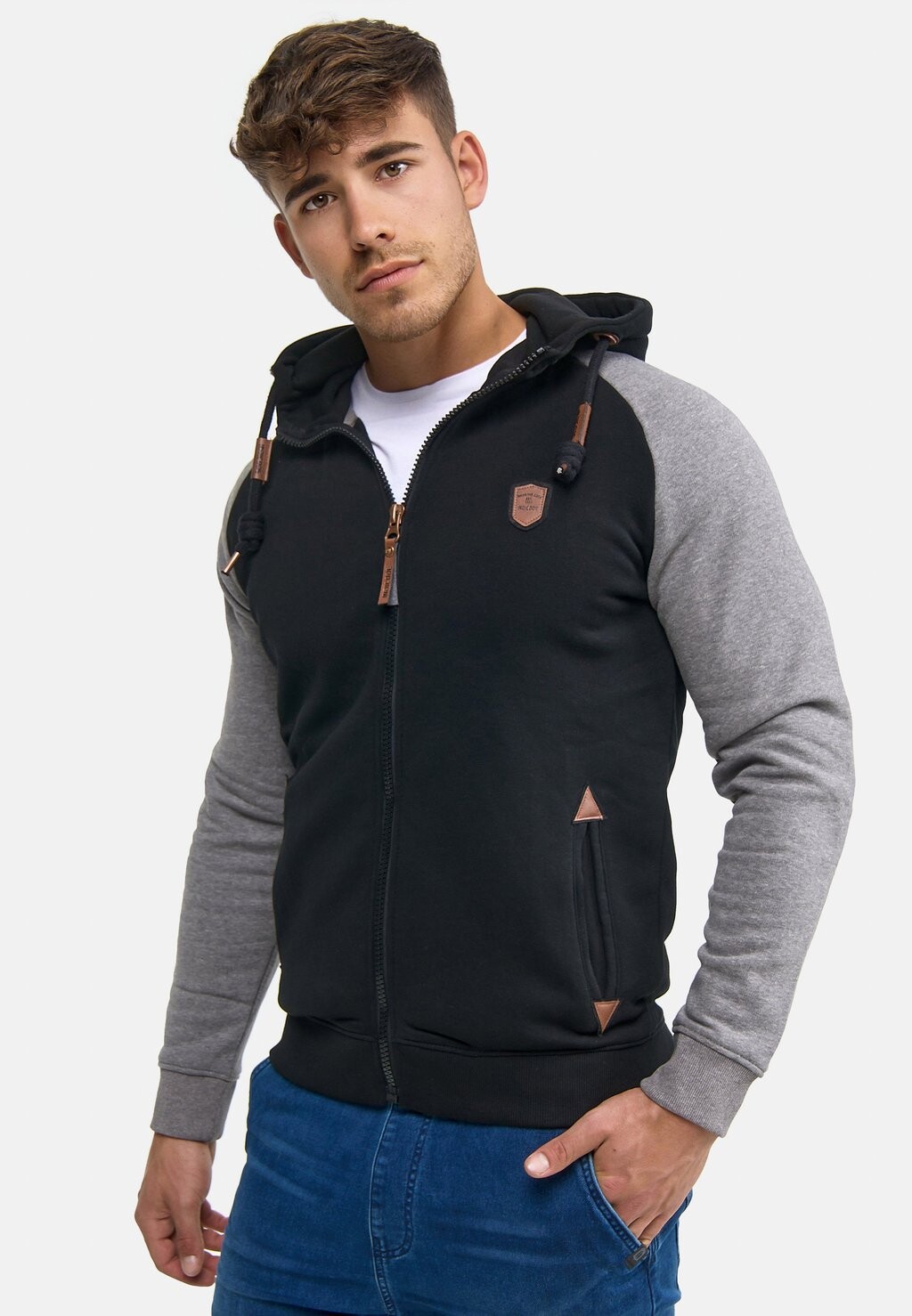 

Толстовка ARBUTUS INDICODE JEANS, цвет black