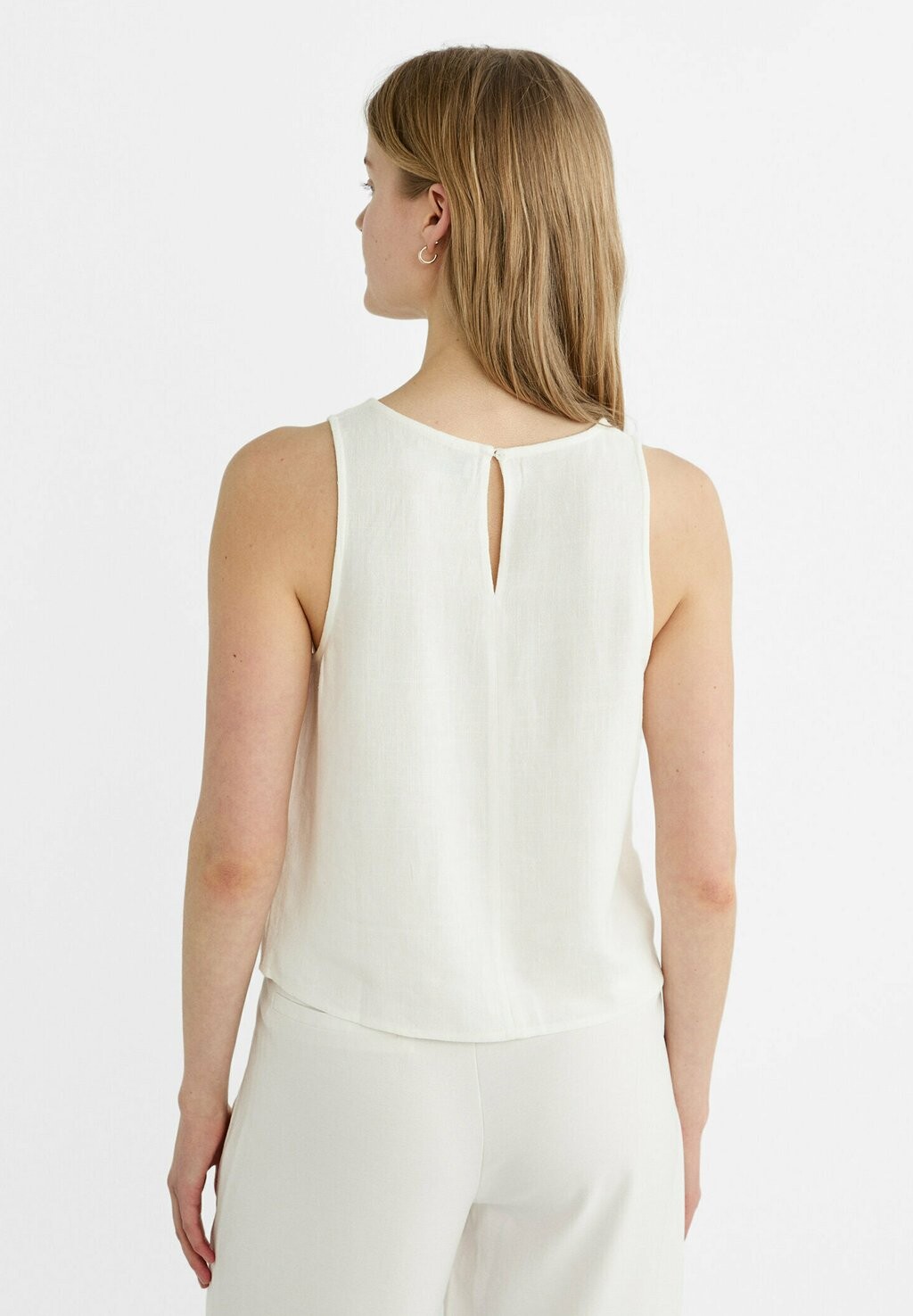 

Блузка Flowing Racerback Stradivarius, белая