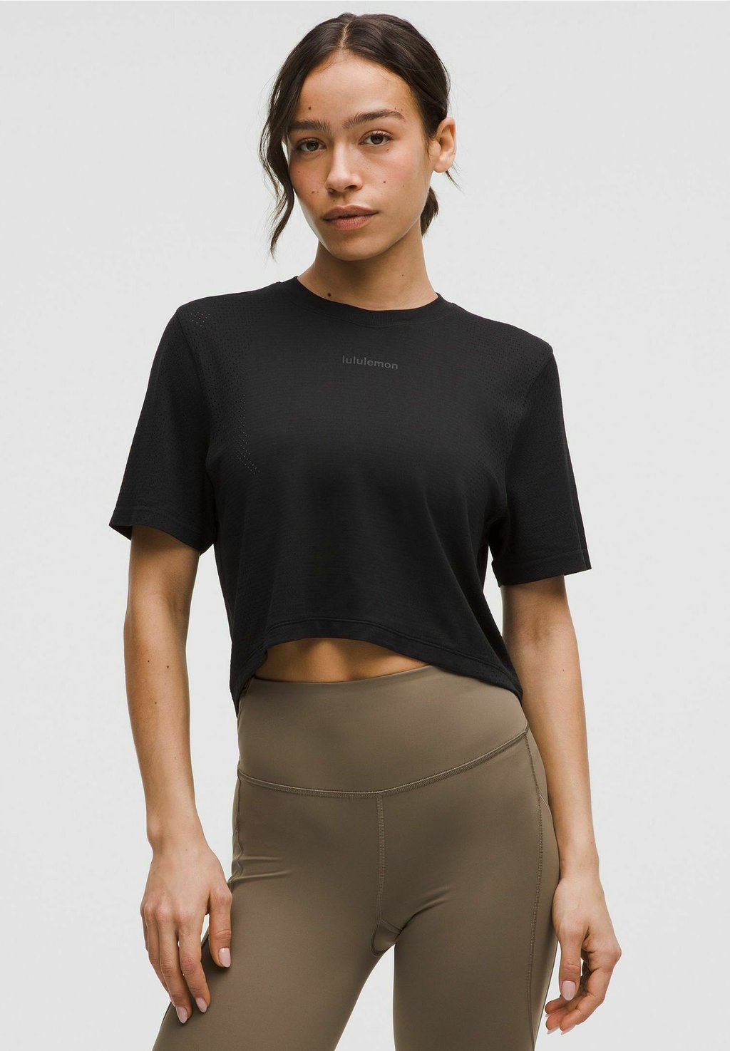 

Топ SWIFTLY HIGH-LOW CROPPED lululemon, черный
