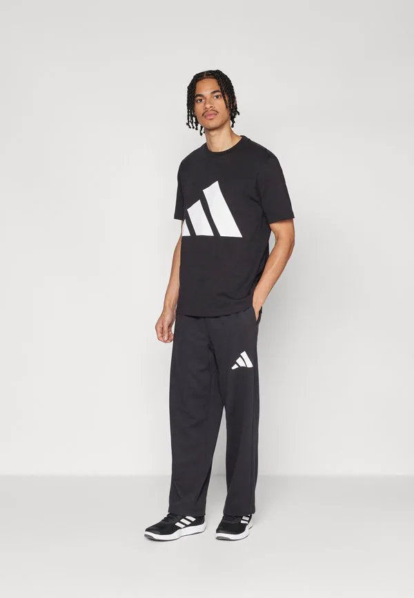 Спортивные штаны размера m (широкие). Adidas Sportswear, Black White — фото 2