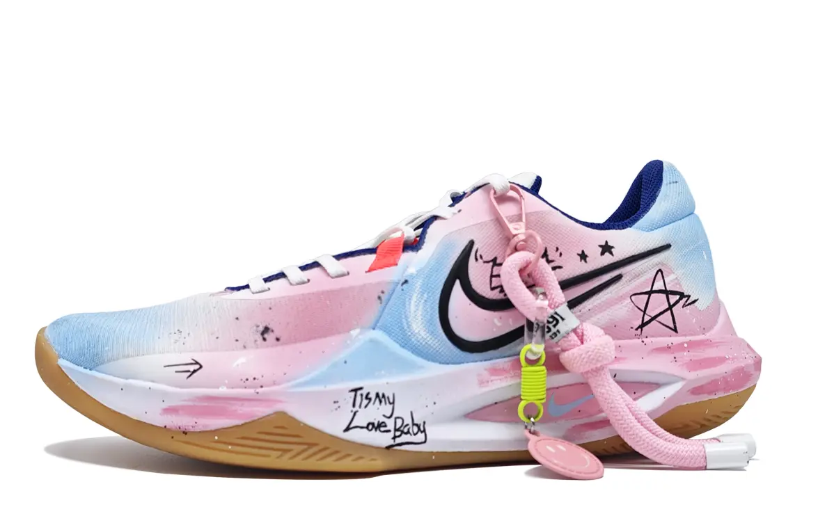 

Точность 6 баскетбольные кроссовки Unisex низкие White/Blue/Pink Nike, розовый