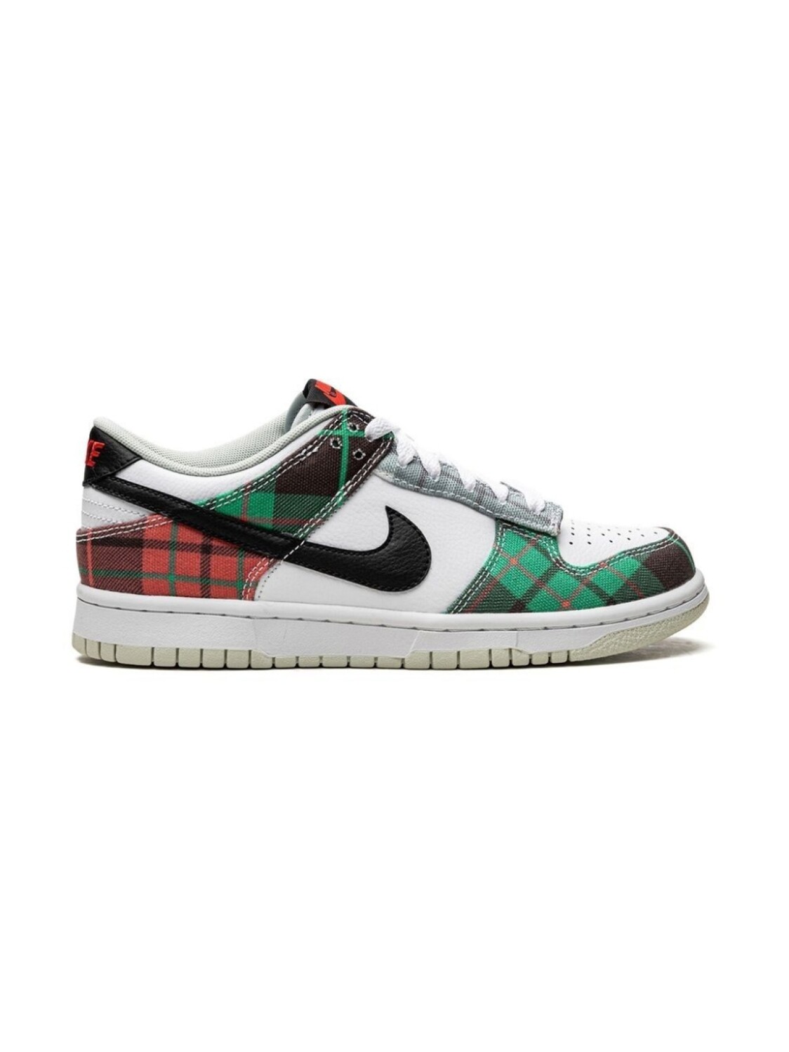 

Nike Kids кроссовки Dunk Low, зеленый