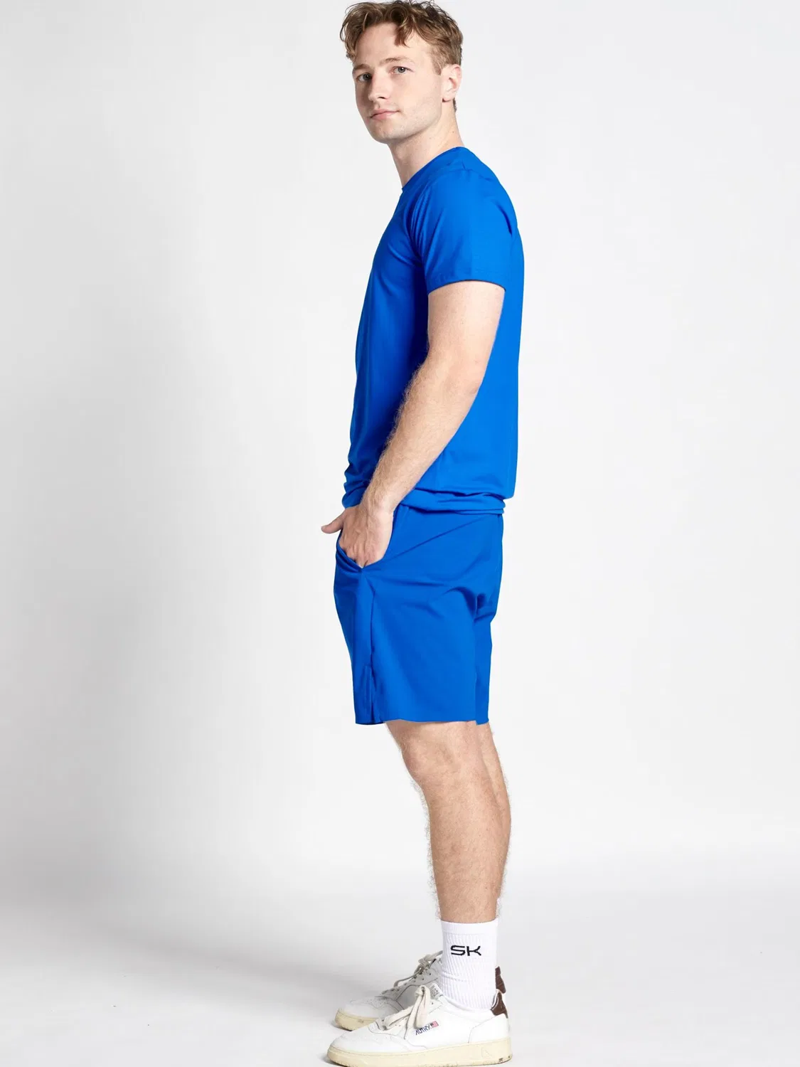 Спортивные шорты Sportkind Regular Workout Pants Performance Shorts цвета кобальтово-синего — фото 3