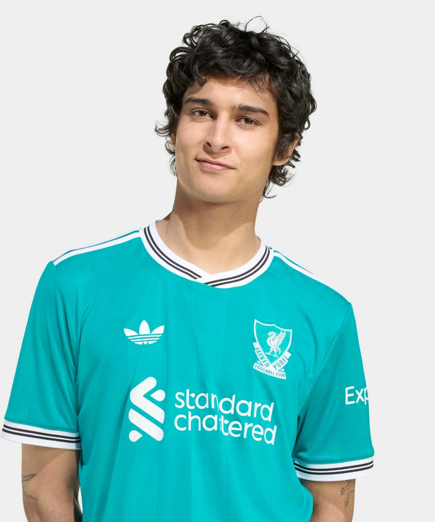 Мужская футболка Liverpool FC adidas JV6428 зелёная — фото 3
