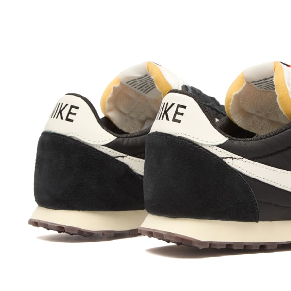 Waffle racer og кроссовки Nike, черный & sail-coconut milk — фото 4