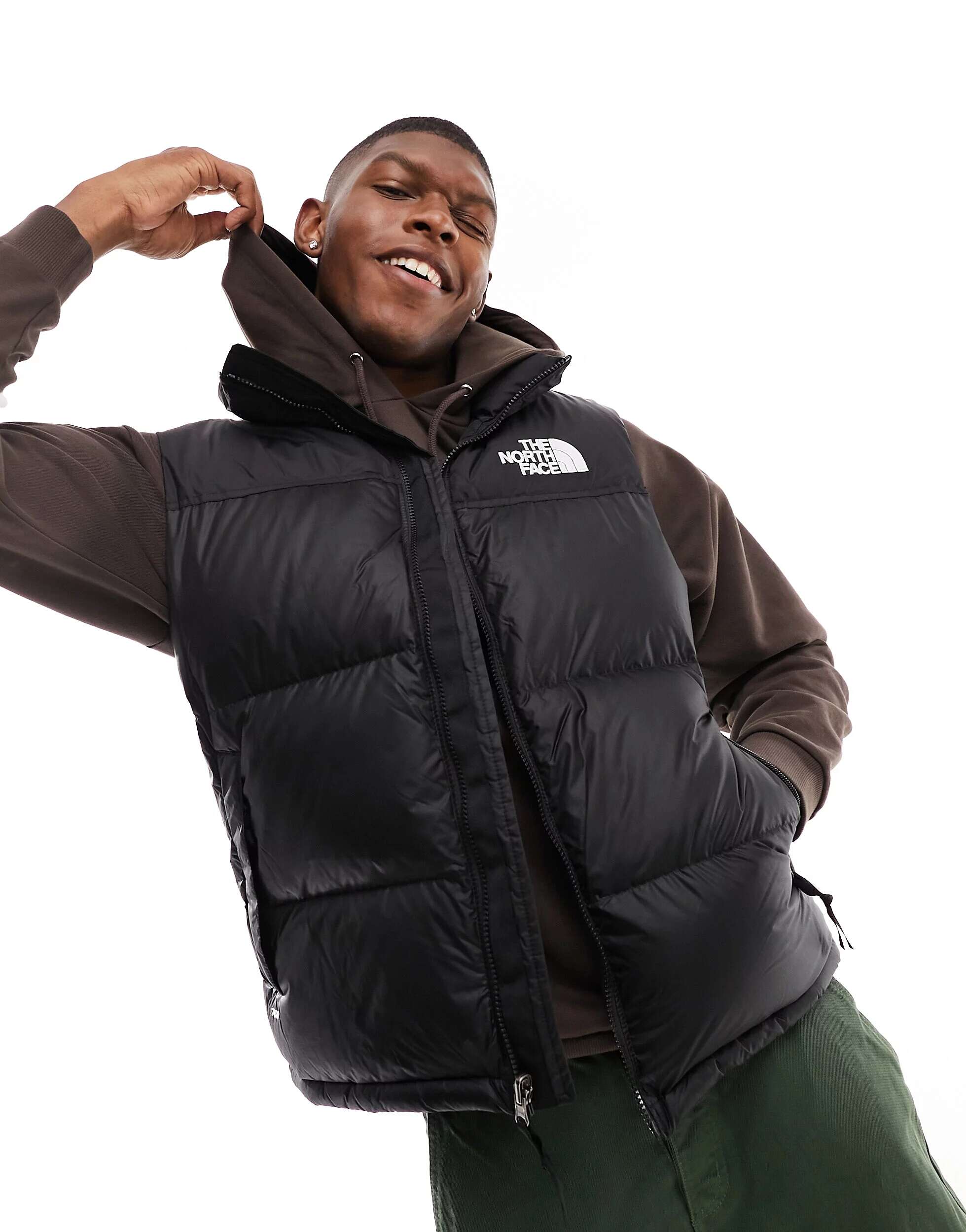 

Черный пуховый жилет The North Face '96 Retro Nuptse