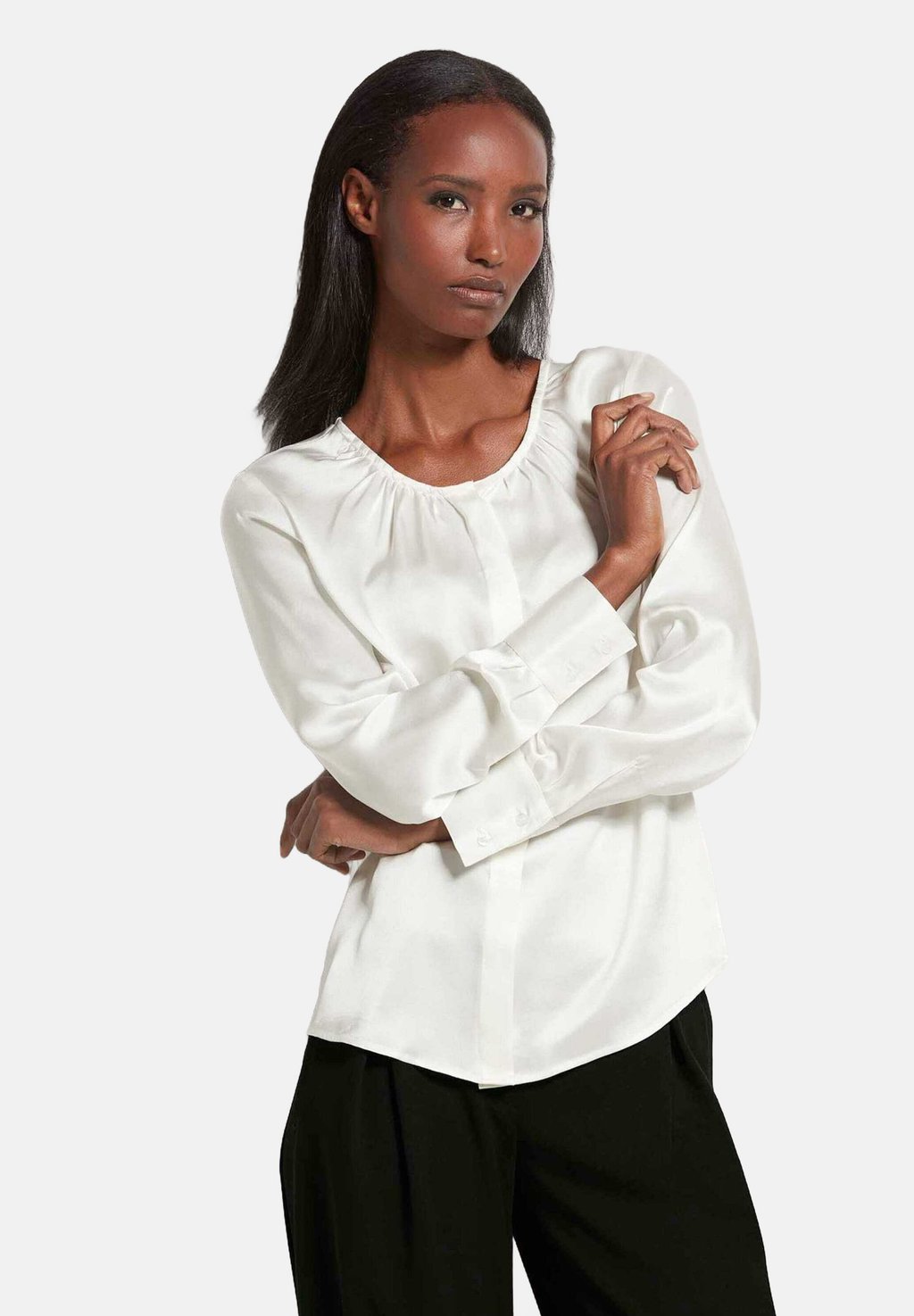 

Блуза ELEGANTE MIT VERDECKTER MADELEINE, белый