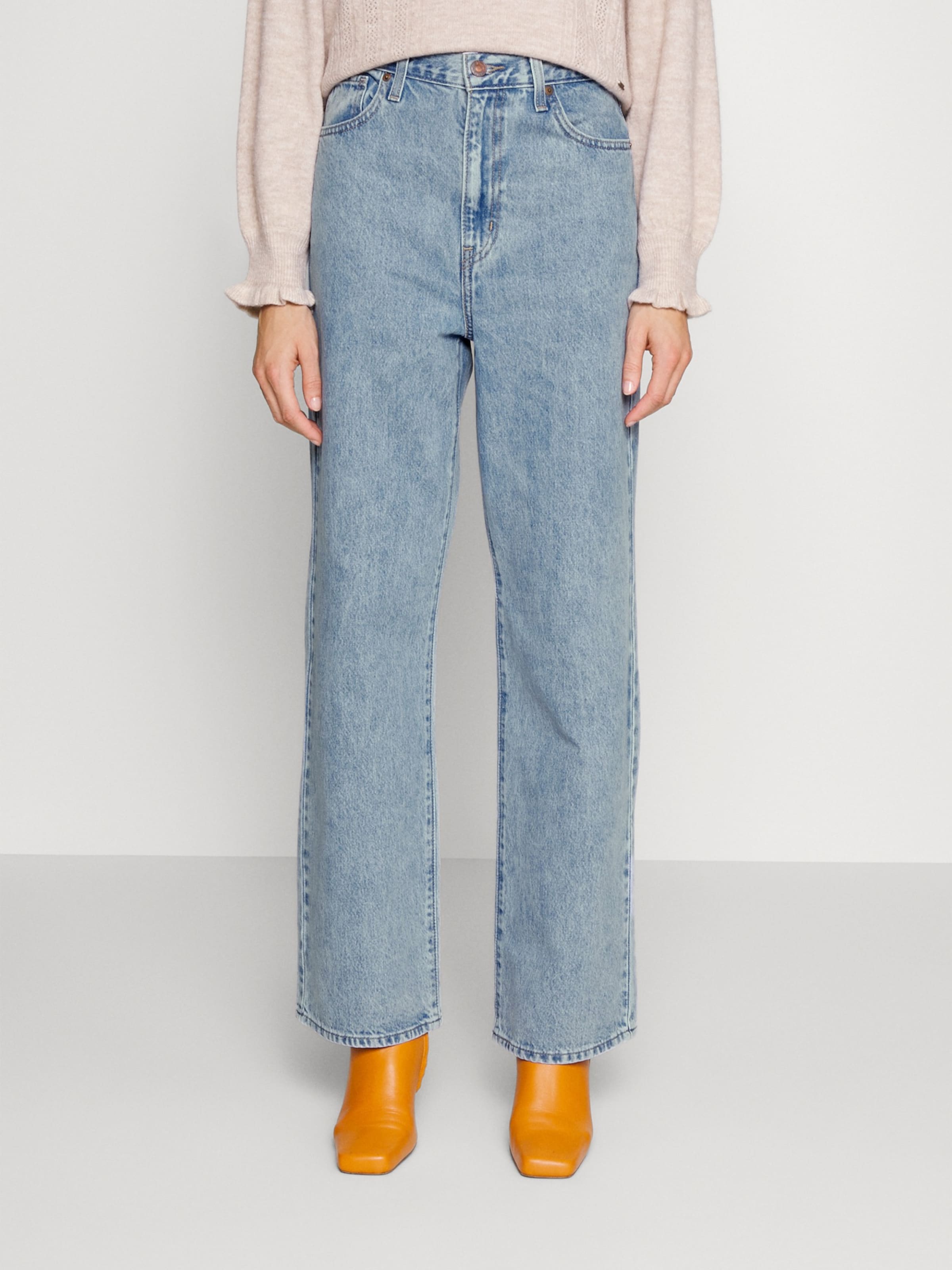 LEVI'S  Джинсы с широкими штанинами 'High Waisted Straight Jeans' в светло-голубом цвете — фото 2