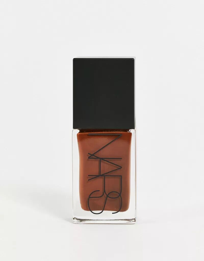 

Светоотражающий тональный крем NARS