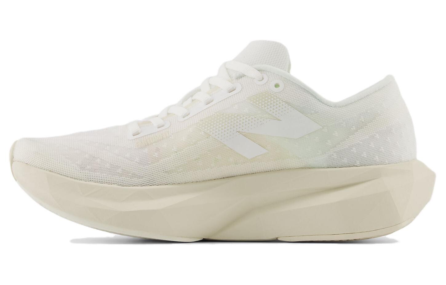 

Кроссовки New Balance FuelCell Rebel V4 Женские, White flax and sea salt