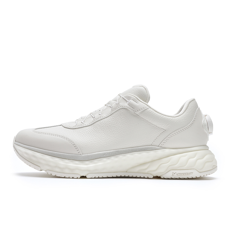 

Низкие повседневные беговые кроссовки мужские белые FILA, Snow