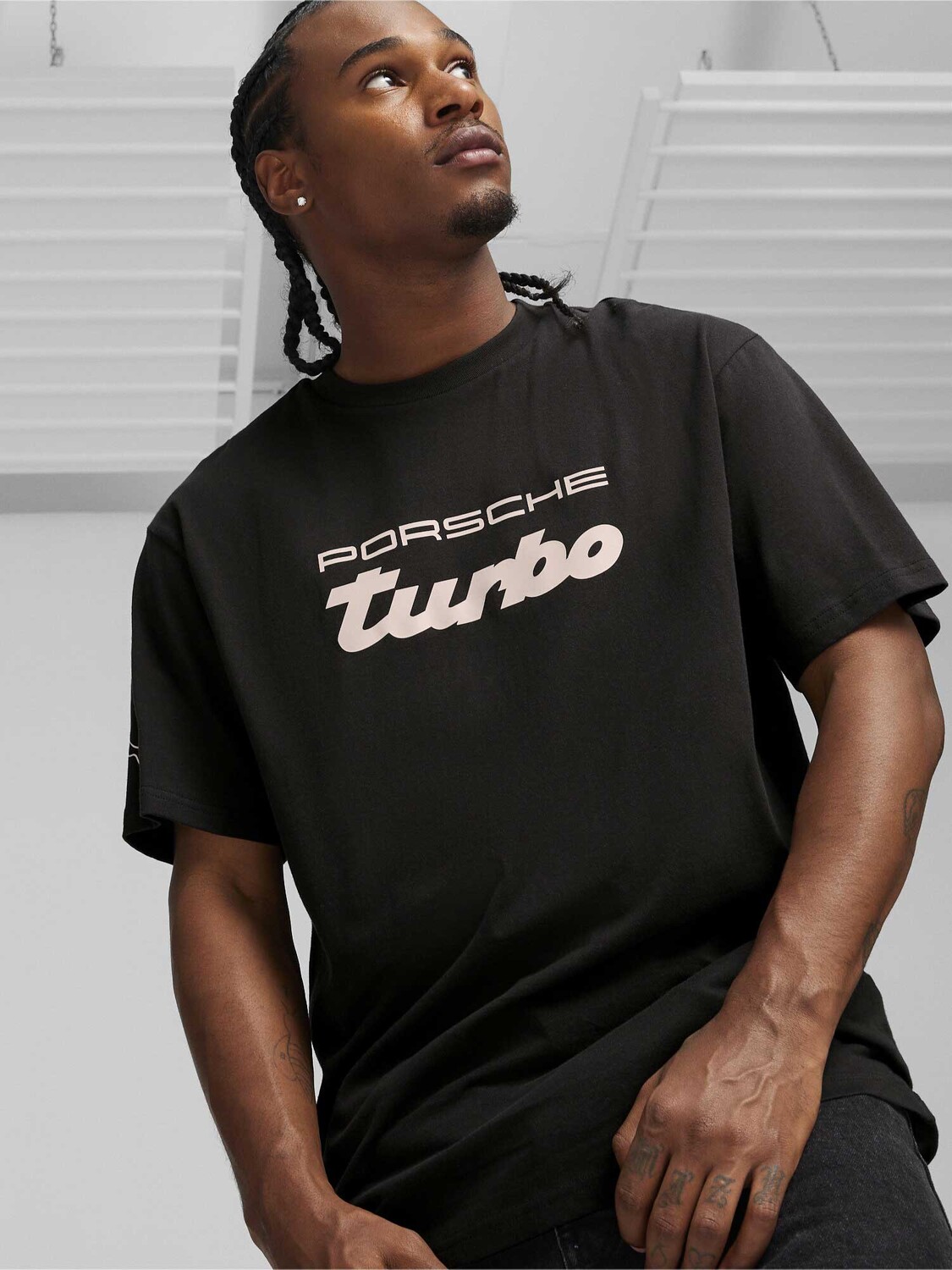 

Футболка Puma PL ESS, черный