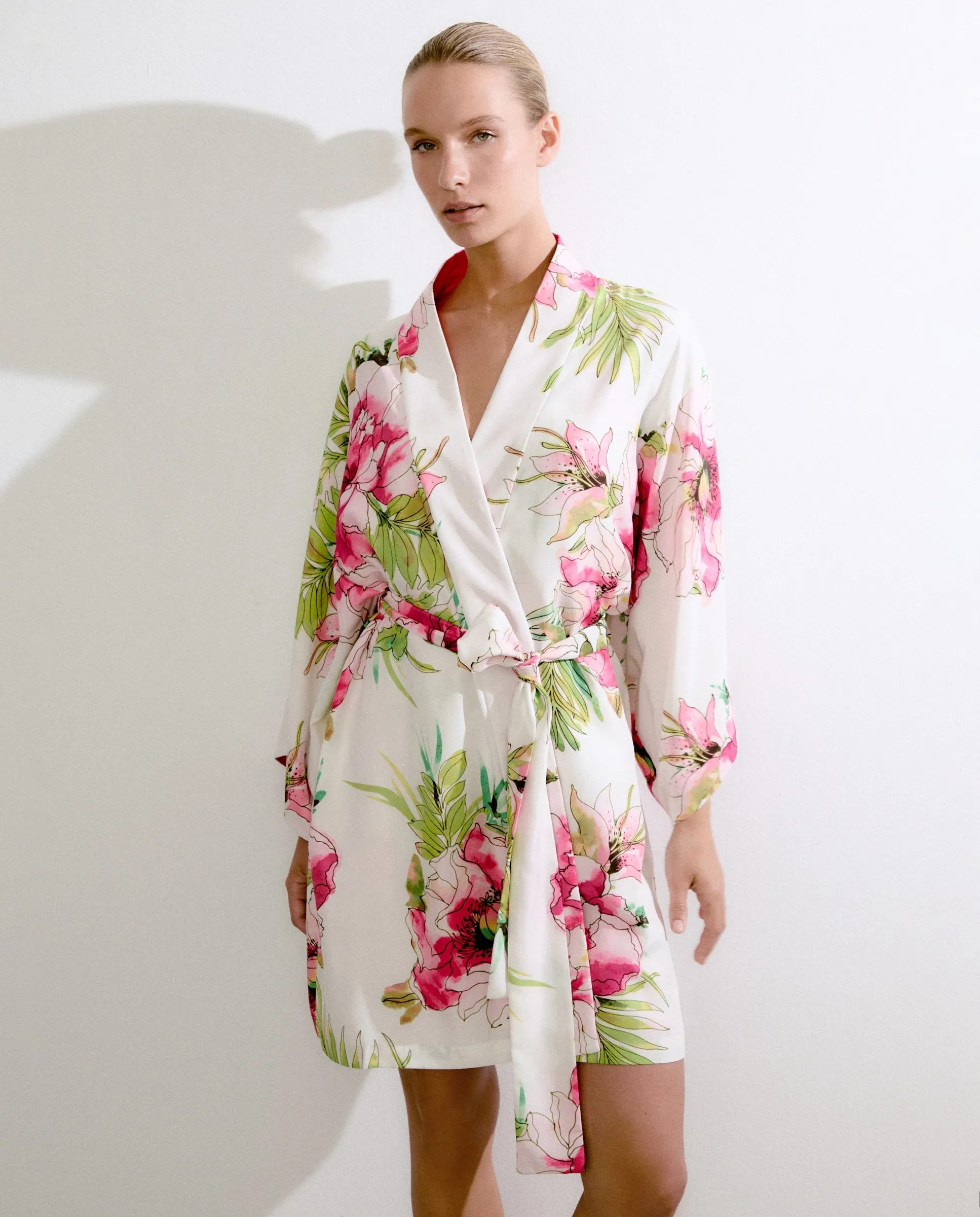 

Женский длинный халат Natori, белый