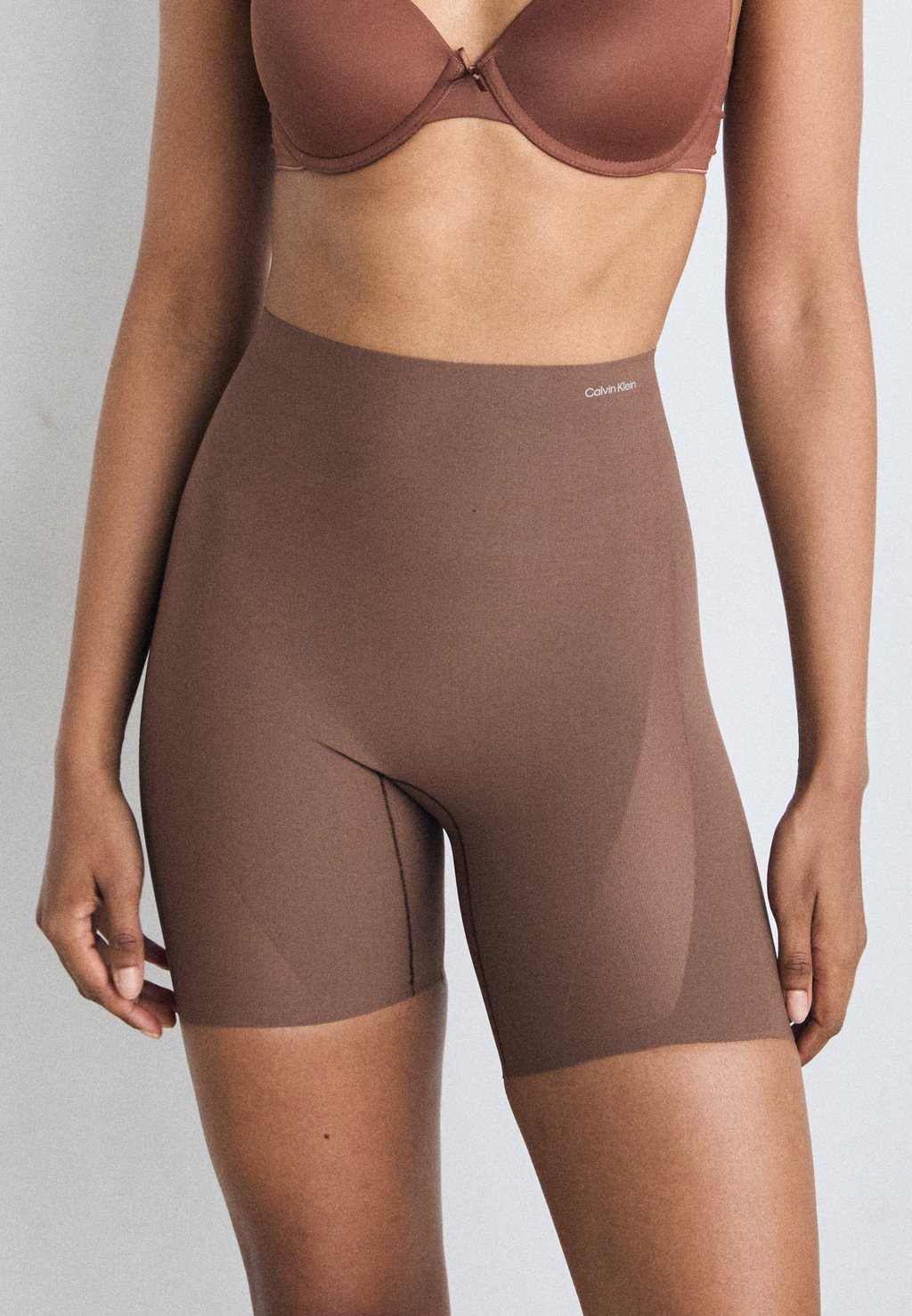

Корректирующее белье SCULPT FIRM SLIMMER STAY PUT - Pants Calvin Klein Underwear, цвет Sunstone