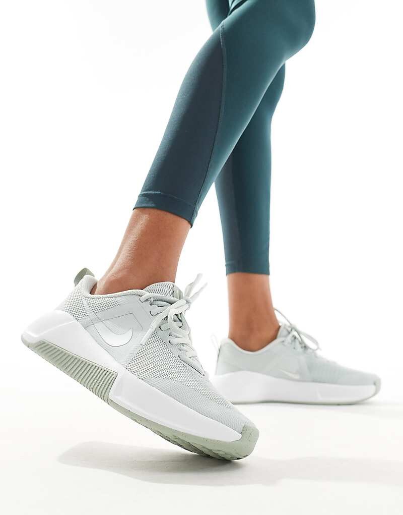 

Nike Training – MC 3 – Светло-зеленые кроссовки, Зеленый, Nike Training – MC 3 – Светло-зеленые кроссовки