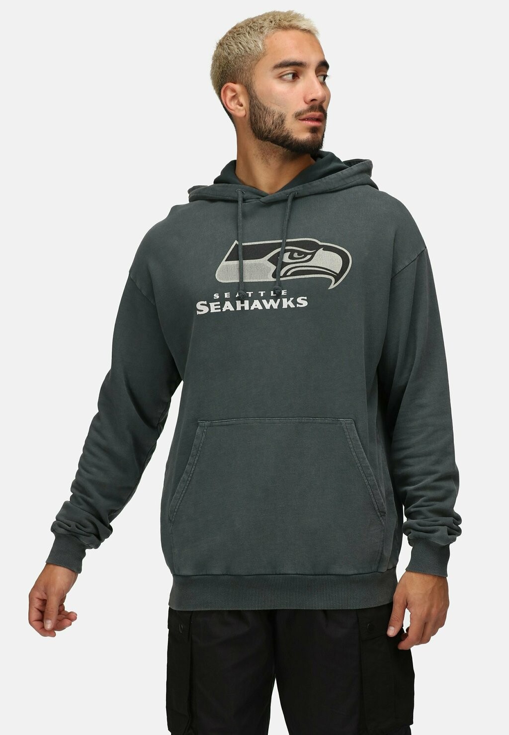 

Толстовка CHROME SEATTLE SEAHAWKS WASHED Re:Covered, цвет black
