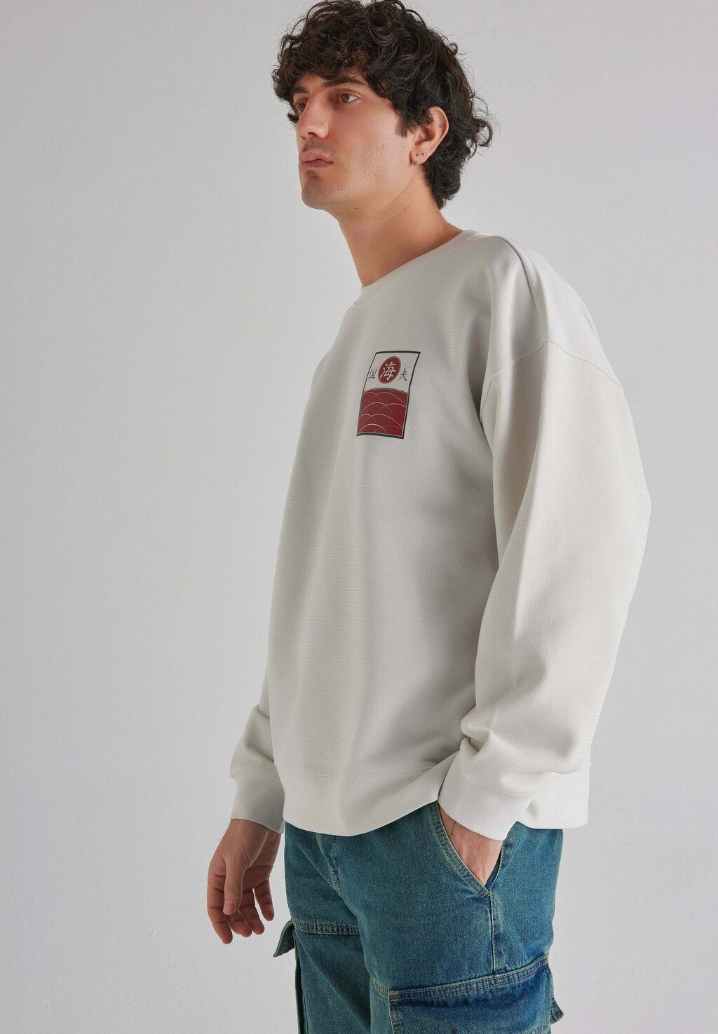 

Толстовка YAKUZA Slush Jobs, цвет off white