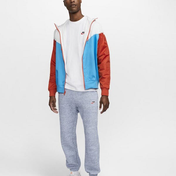 Футболка Nike Sportswear Club Embroidered Logo Solid Color Round Neck Short Sleeve White, мультиколор — фото 3