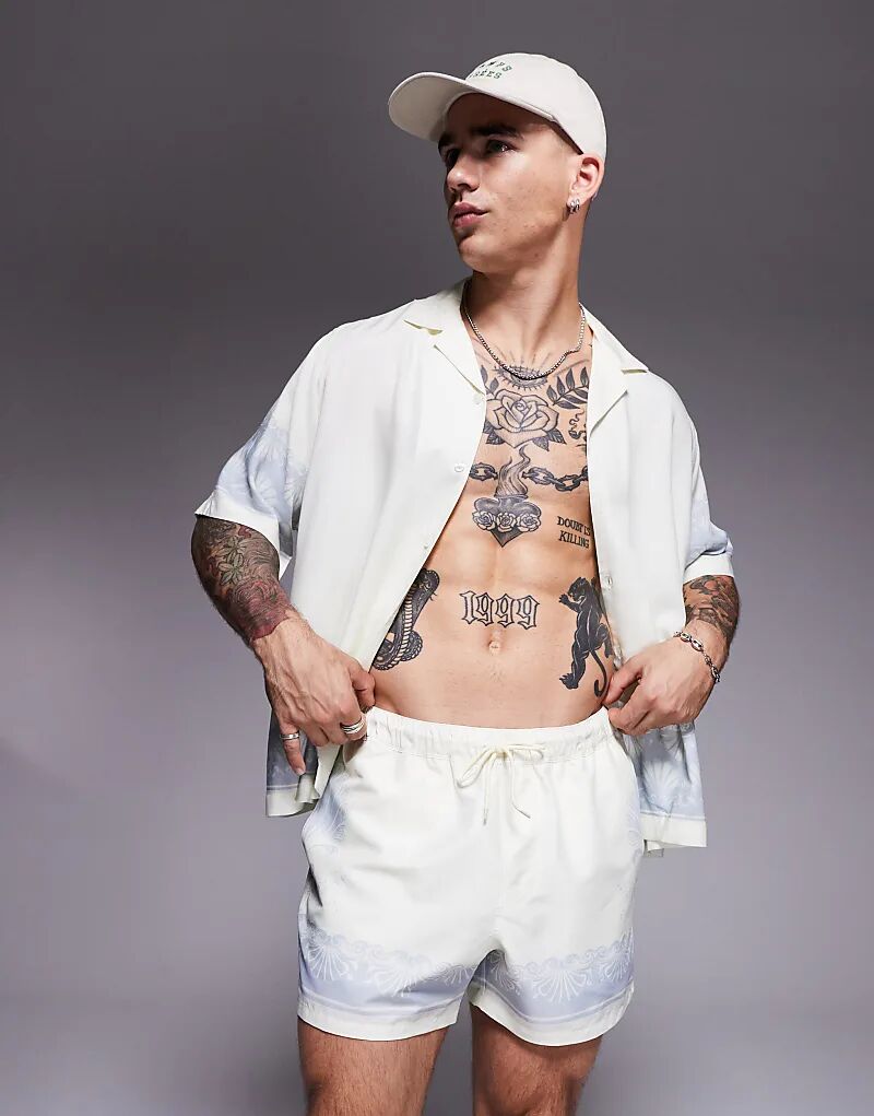 

Короткие шорты для плавания ASOS DESIGN белого цвета с каймой