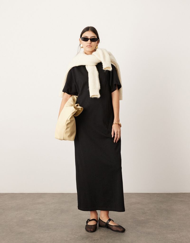 

ASOS Edition – Premium – Черное платье-футболка макси с карманами
