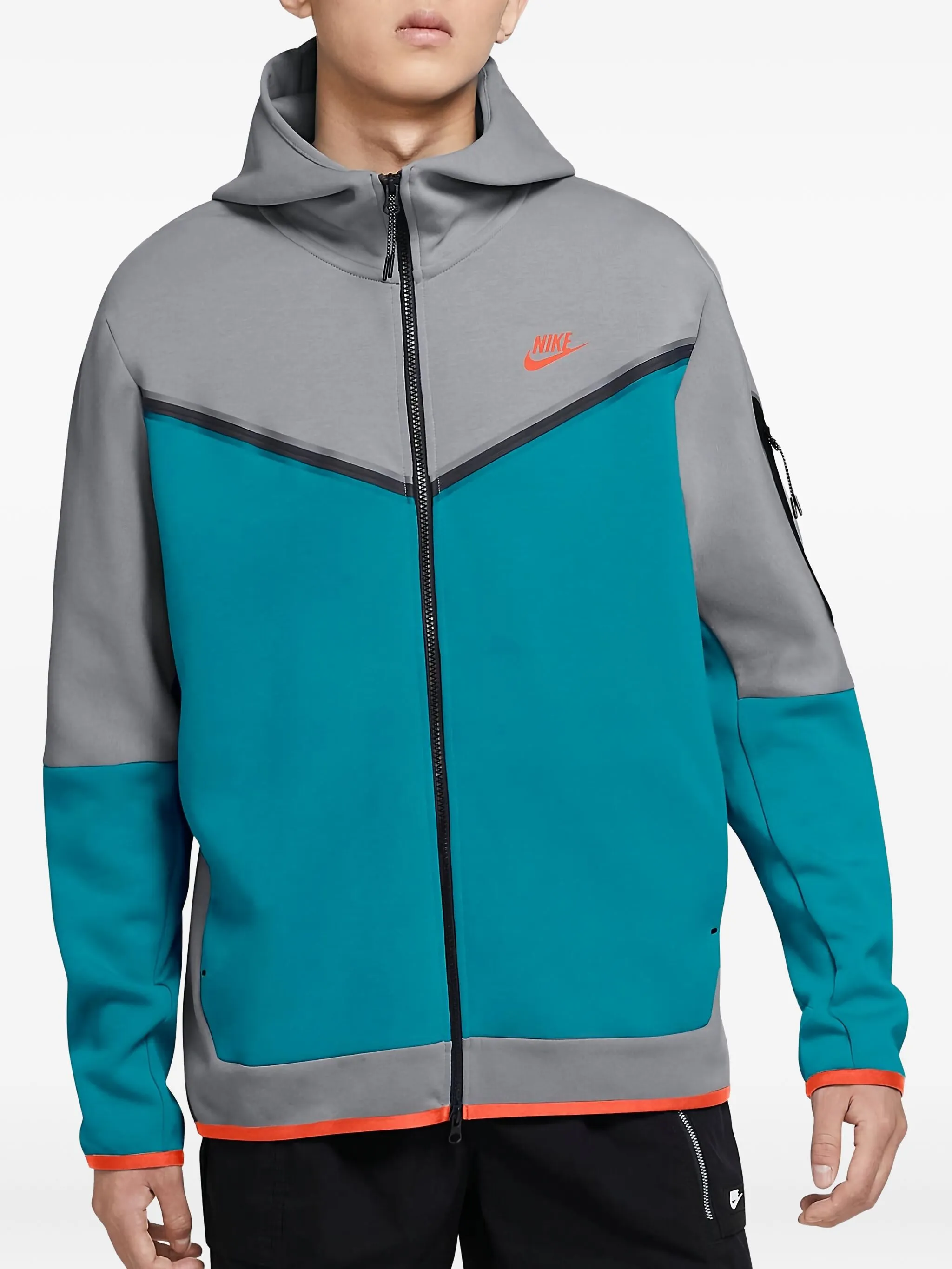 

Худи в стиле колор-блок на молнии Nike, серый