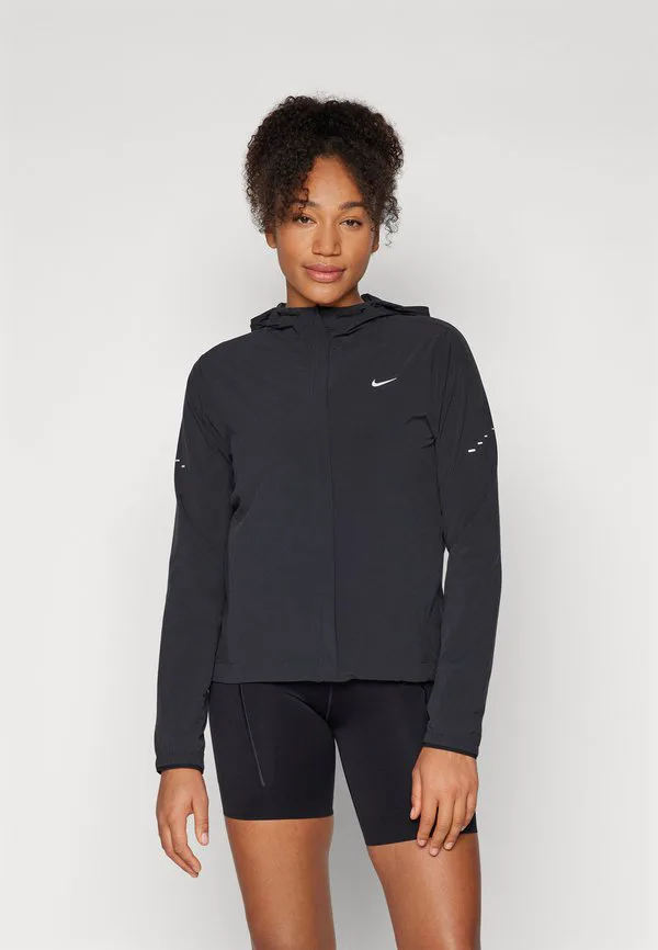 Ветровка swift Nike Performance, Black/Reflective Silver