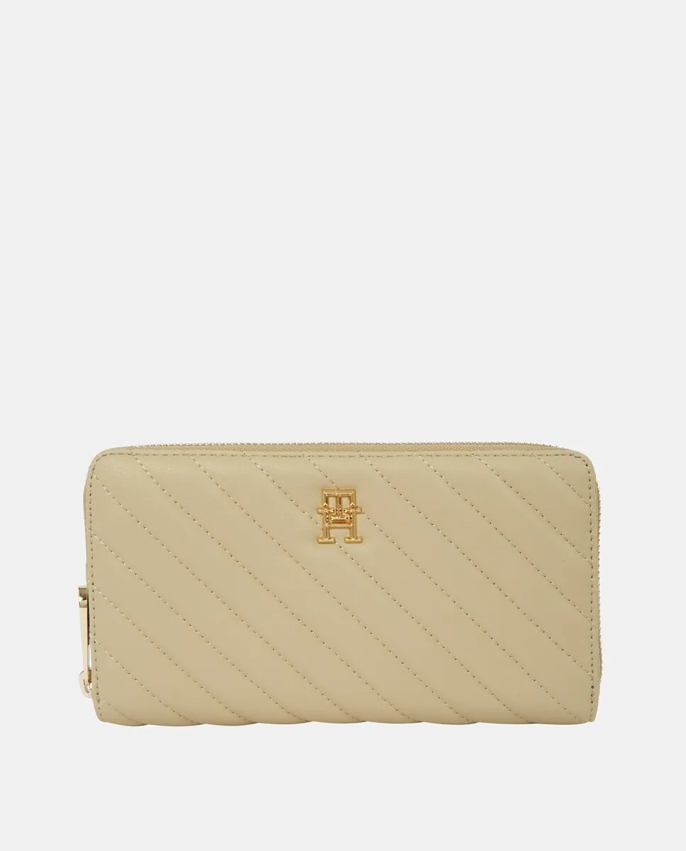 

Большой бежевый женский кошелек со стеганым дизайном от Tommy Hilfiger