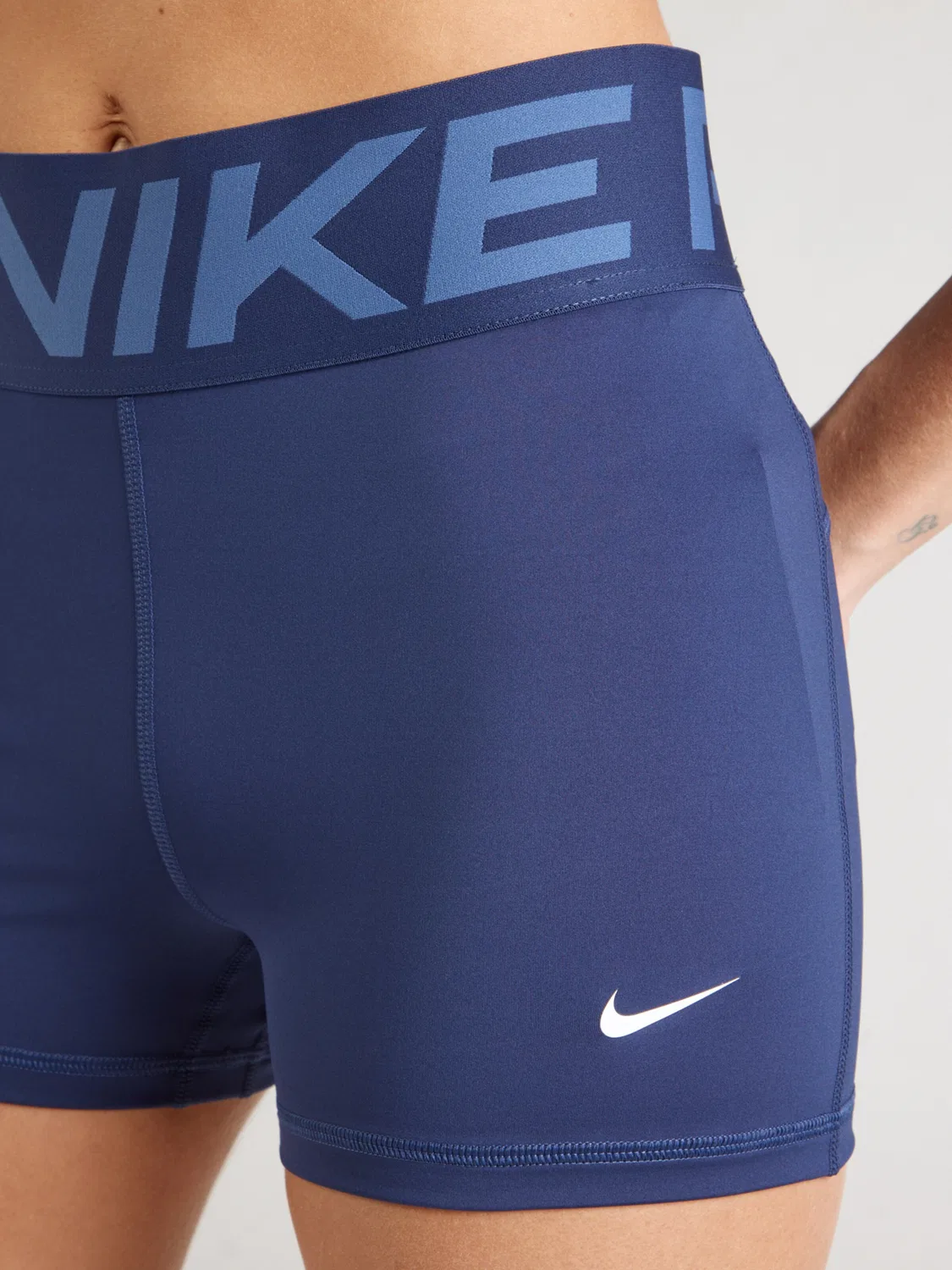 Узкие спортивные штаны Nike, Navy/Royal Blue — фото 2