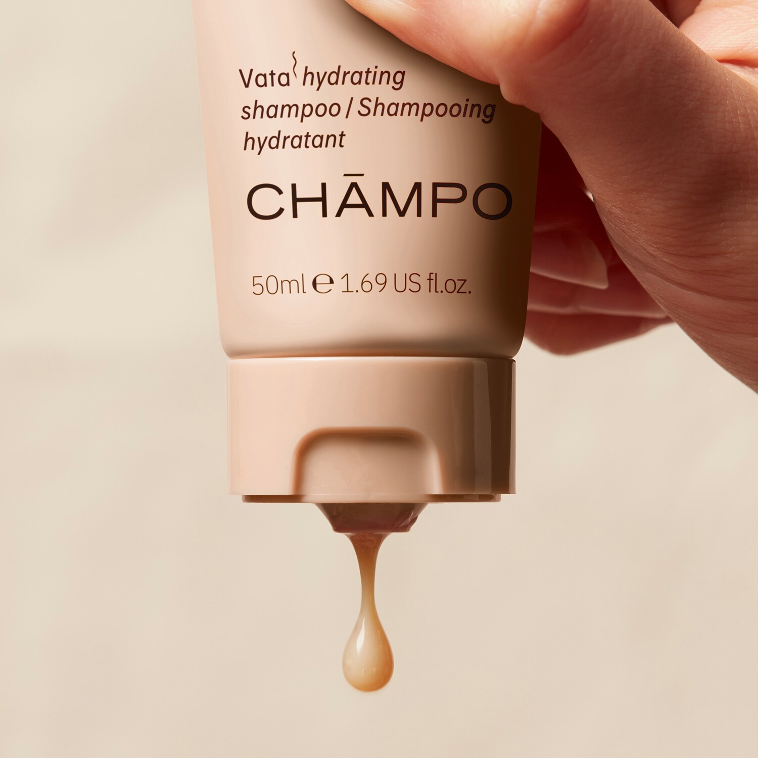 Увлажняющий шампунь Vata hydrating Shampoo Champo, 50 ml — фото 4