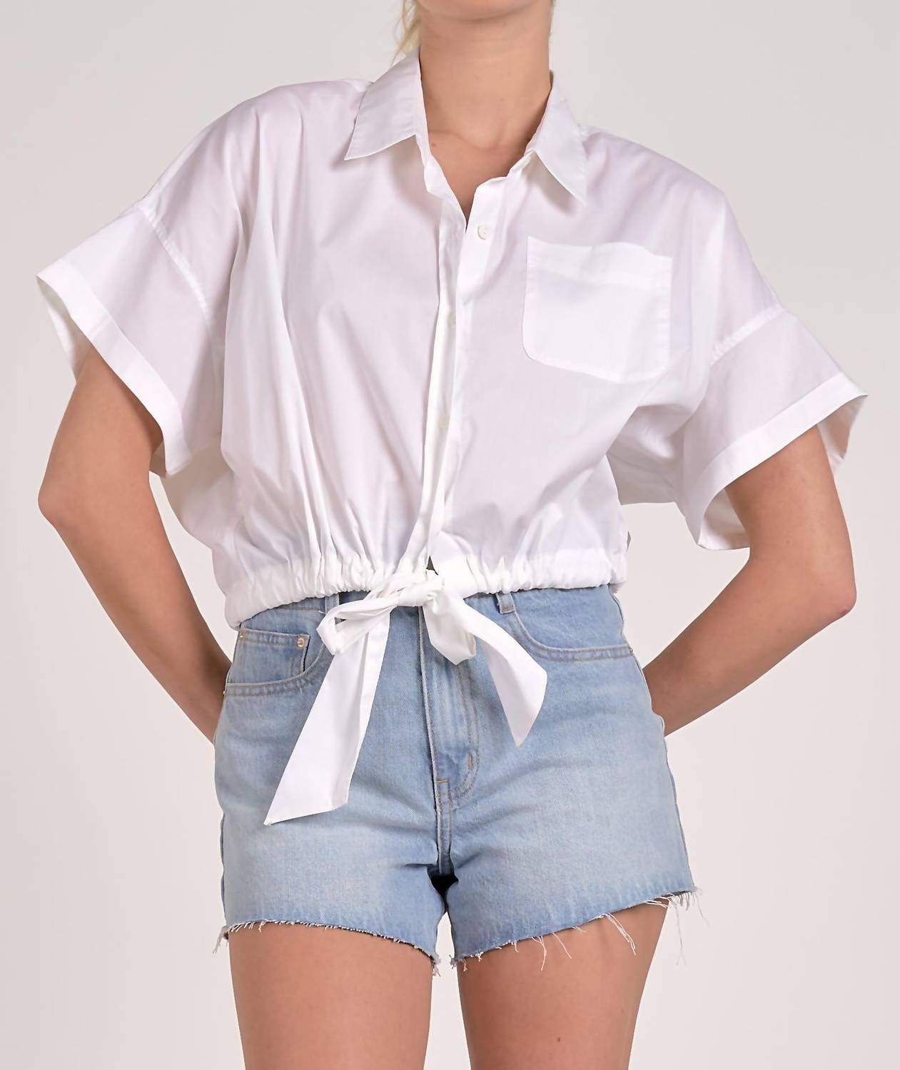 

Топ с короткими рукавами, застегивающийся на пуговицы, с завязкой на талии, белый цвет ELAN