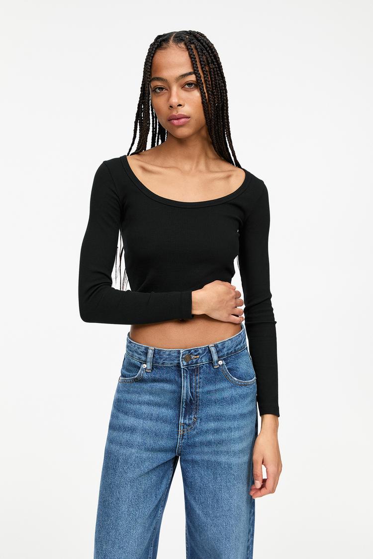 

Футболка с длинным рукавом в рубчик Pull And Bear, черный