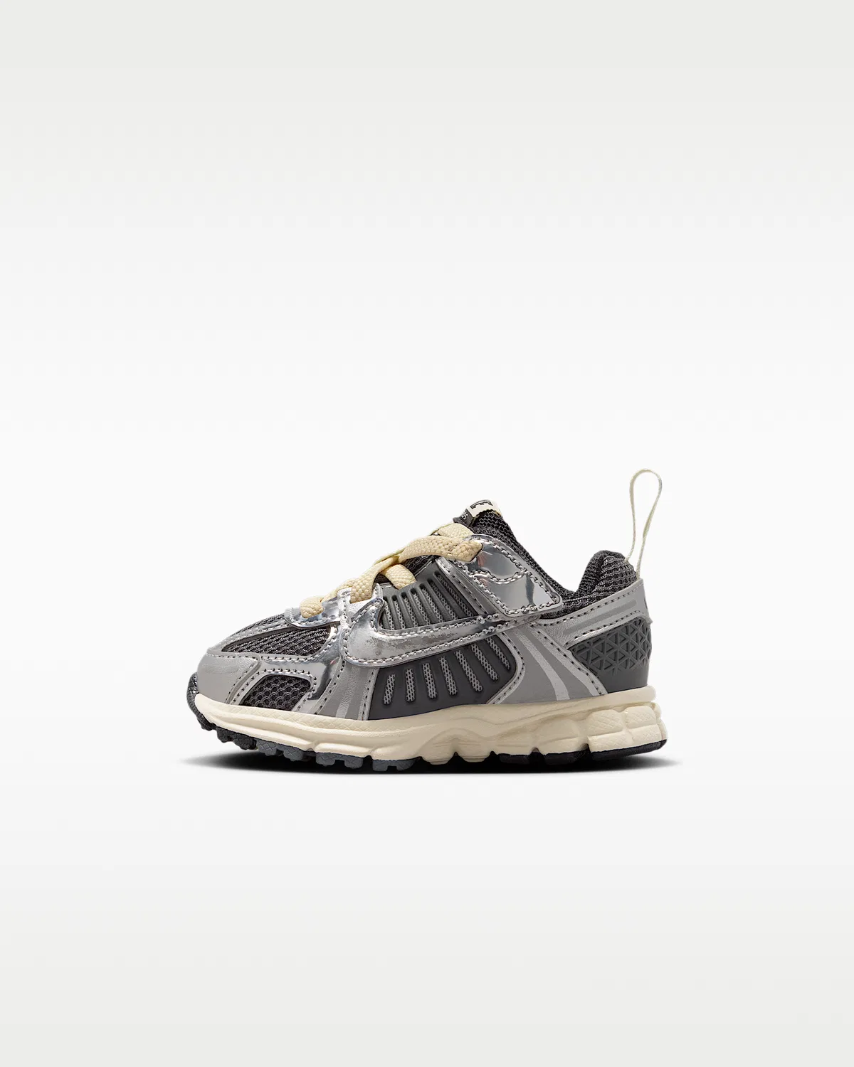 Кроссовки Nike Vomero 5 для малышей, Iron Grey/Metallic Silver/Coconut Milk/Chrome