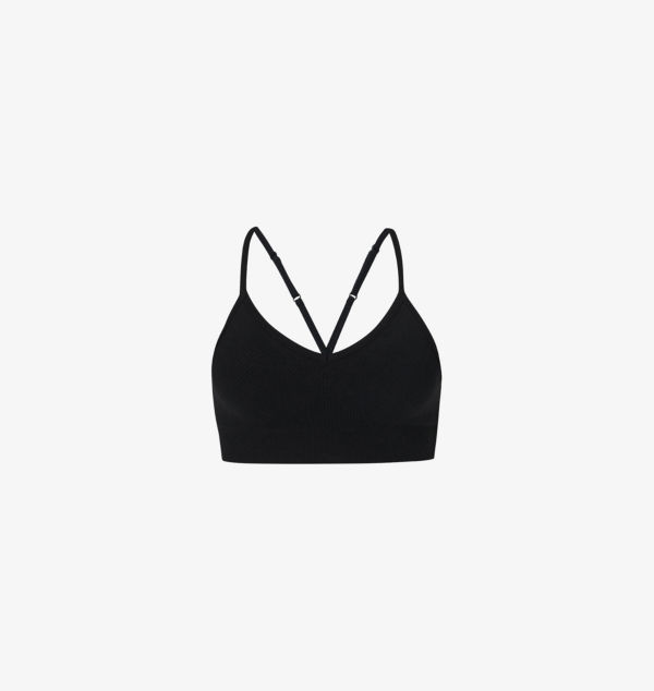 

Мягкий ребристый бюстгальтер-борцовка из эластичной ткани Sweaty Betty, черный